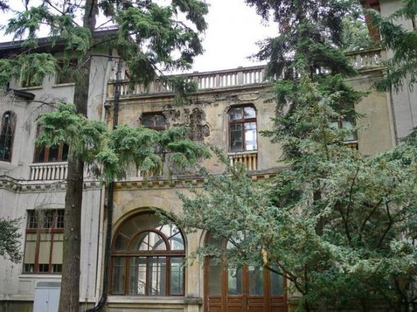 Софийският градски съд ще гледа днес делото за двореца